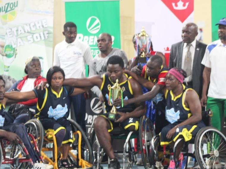 Équipe de basketball fauteuil